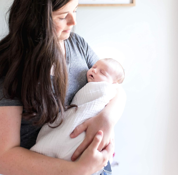 Cotton Organics Muslin Swaddle Blanket, Extra Soft and Hypoallergenic Organic Cotton, Gift Box (Natural White)