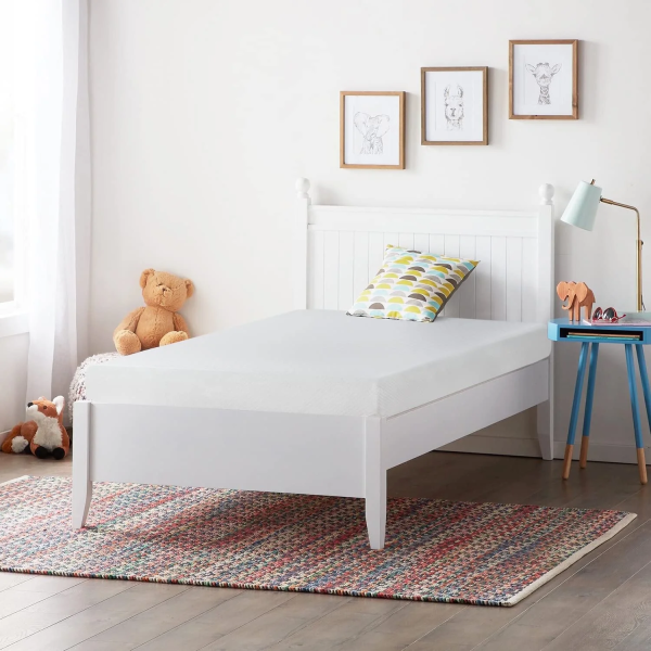 FDW 5 Inch Gel Memory Foam Mattress Medium-Firm Mattress for Pressure Relief & Cooler Sleep Mattress for Kid Adults Certipur-Us Certified Mattress in a Box, Queen
