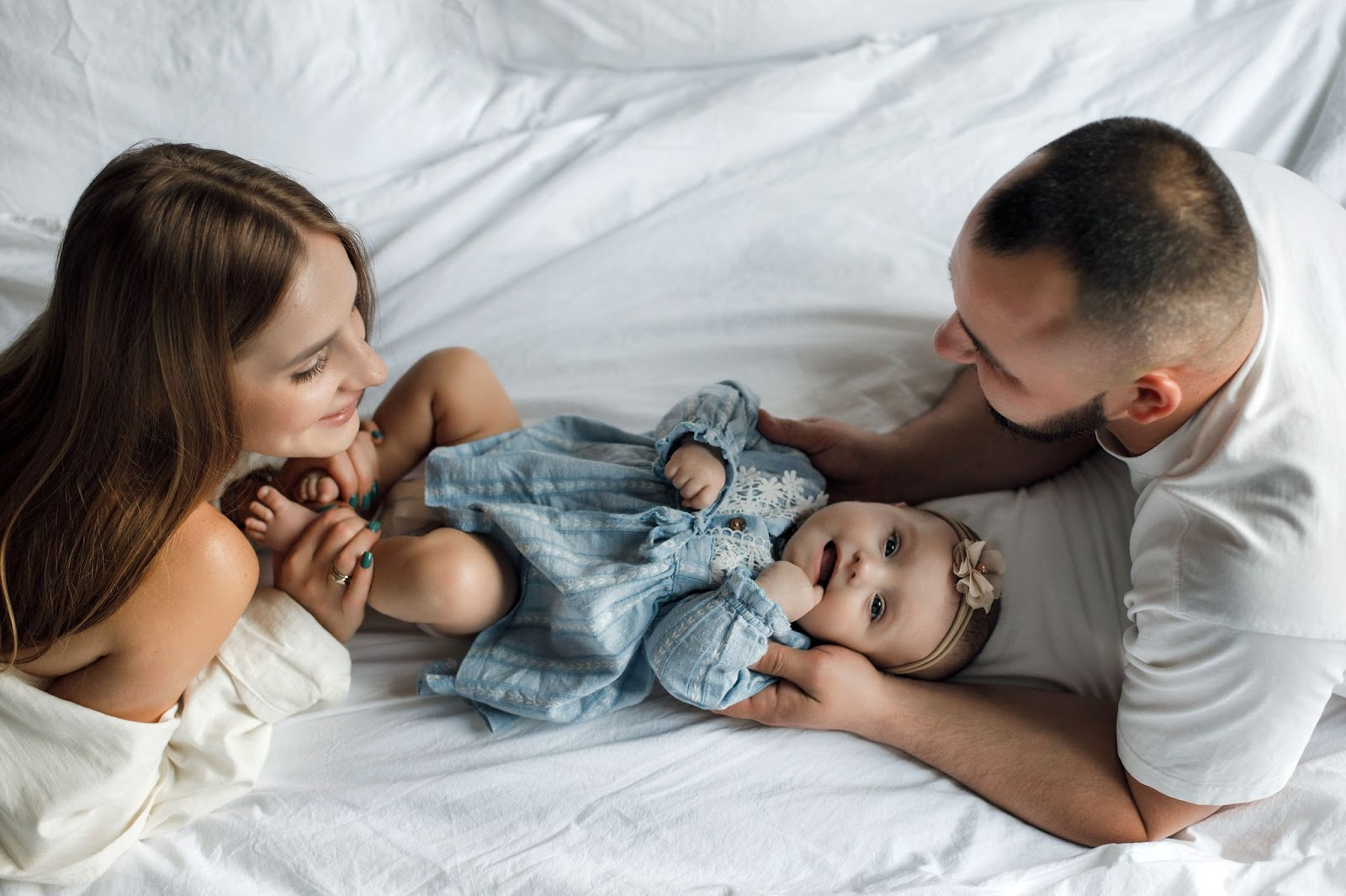 Tips for First-Time Parents: What You Need to Know (From Pediatricians & Parenting Pros)